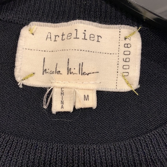 Ladies Nicole Miller black top - Picture 6 of 9